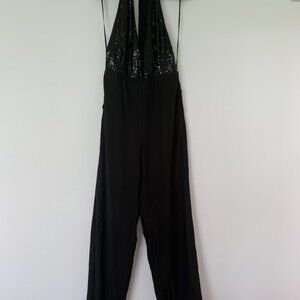 LULU sequin jumpsuit for a night out!